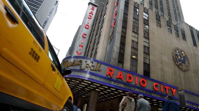 New York's Radio City Music Hall, a property of Cablevison...