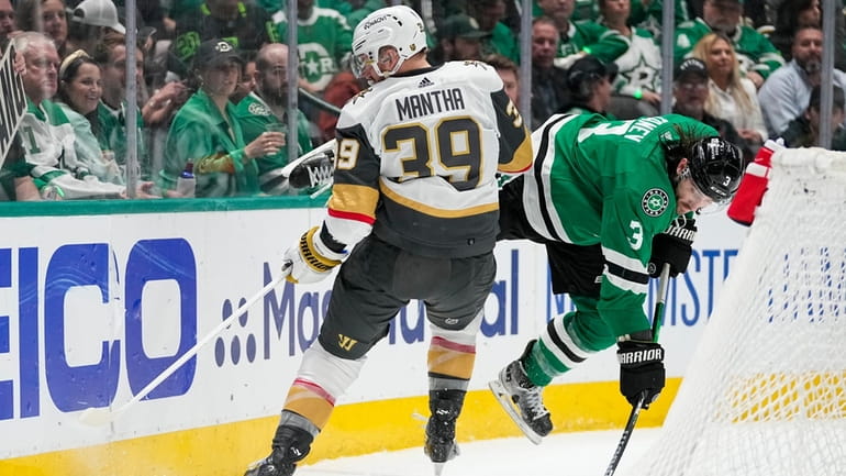 Vegas Golden Knights right wing Anthony Mantha (39) and Dallas...