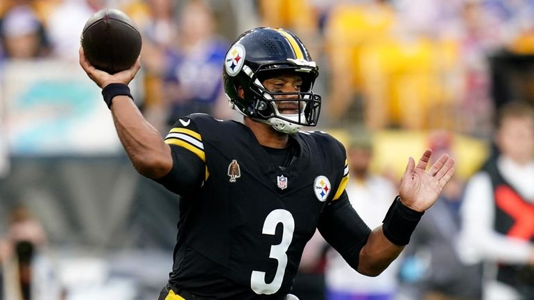 Pittsburgh Steelers quarterback Russell Wilson (3) throws a pass during...