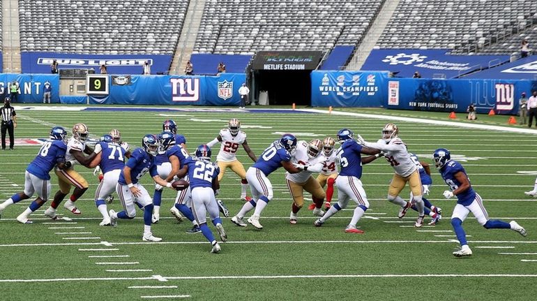 Giants outclassed by 49ers, but it's too soon to write them off - Newsday