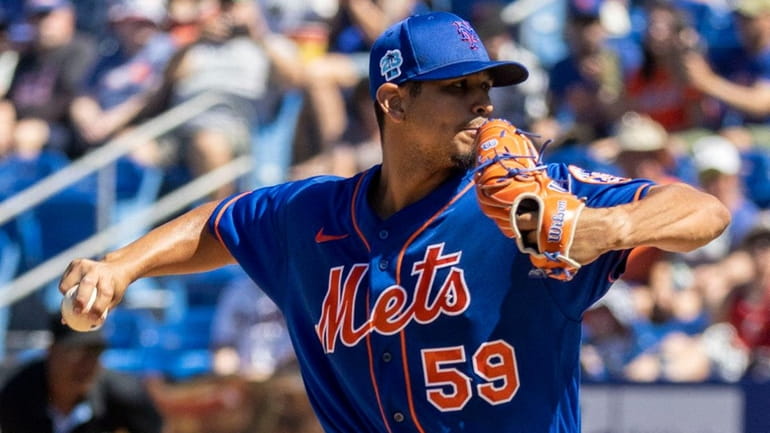 Mets pitcher Carlos Carrasco during a spring training game against...