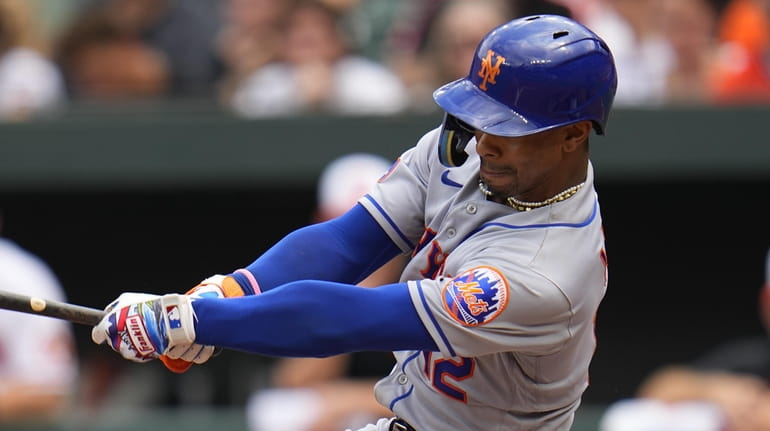 Francisco Lindor is a late scratch from Mets' lineup in series