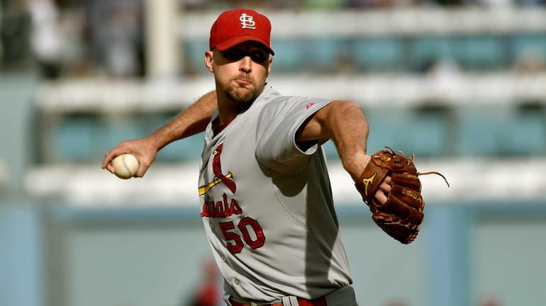 After rough start, Adam Wainwright pitching like Cardinals' ace again