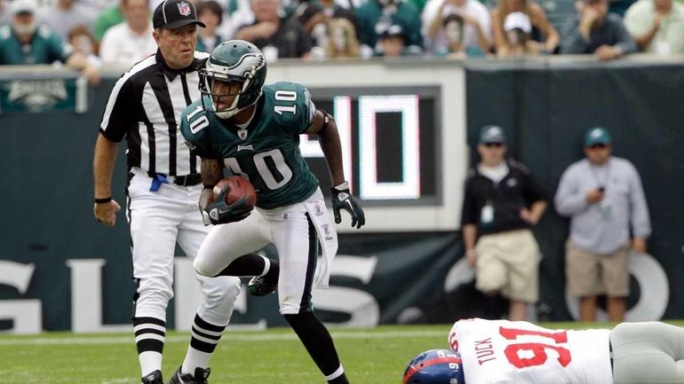 DeSean Jackson #10 of the Philadelphia Eagles runs the ball...