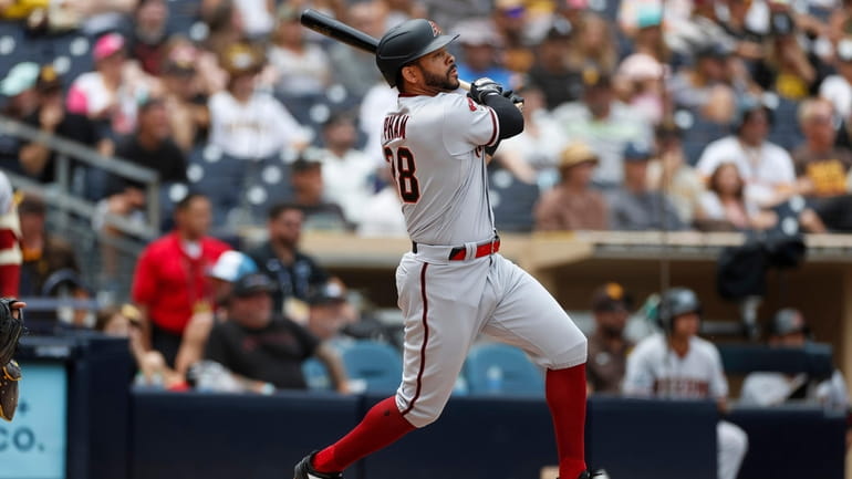 Shohei Ohtani hits majors-leading 39th home run against Blue Jays