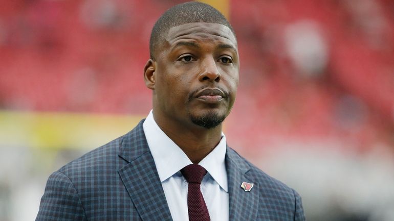 Arizona Cardinals Adrian Wilson during an NFL football game against...