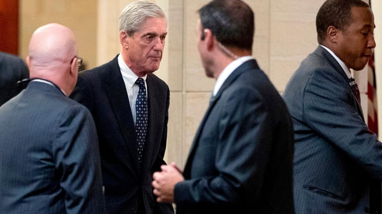 Robert Mueller arrives on Capitol Hill for a closed door...