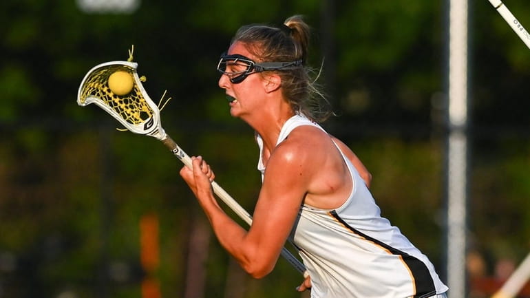 Madison Taylor of Wantagh charges down the field during the...