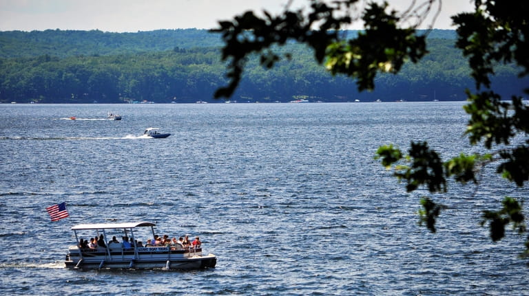 Take a scenic boat tour on Lake Wallenpaupack in Pennsylvania.