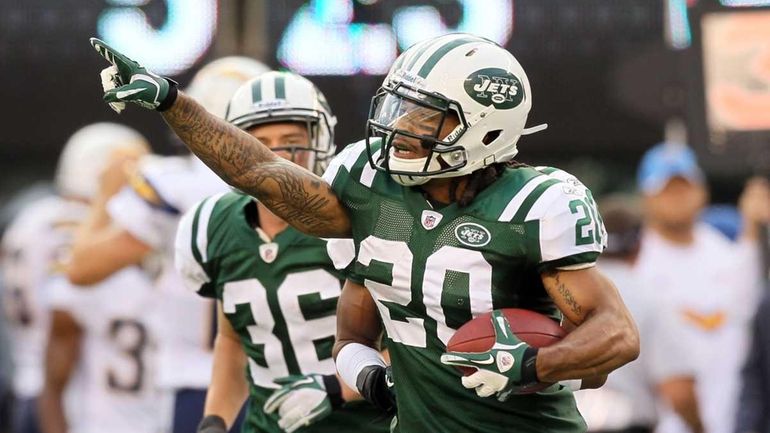 Kyle Wilson celebrates his fourth quarter interception against the San...