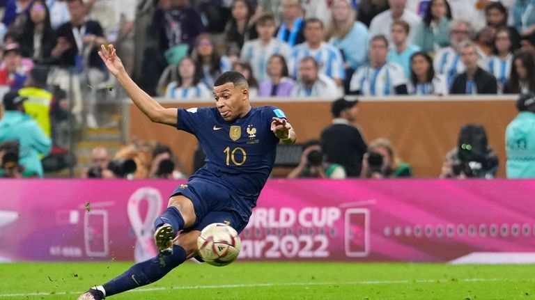 Kylian Mbappé 2018 World Cup Jersey up for Auction