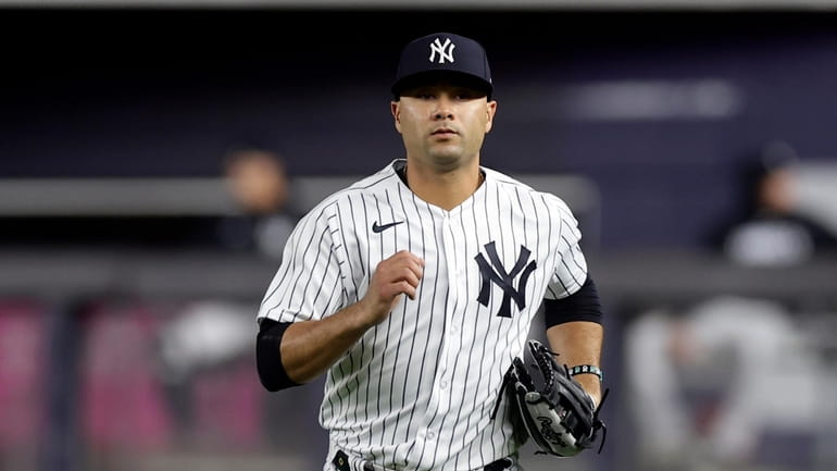Yankees' Isiah Kiner-Falefa reaches deal to remain in the Bronx