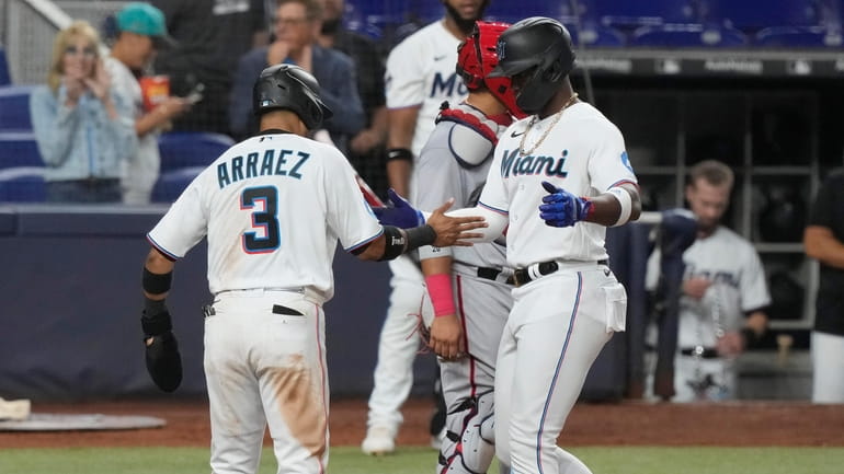 Luis Arraez injury: Marlins second baseman scratched after