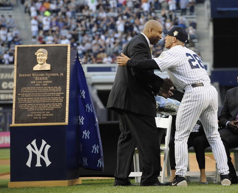 New York Yankees retire Bernie Williams' No. 51, unveil plaque - ESPN