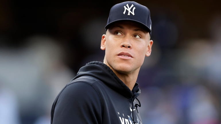 Aaron Judge adds long-tossing to tests of his injured toe - Newsday