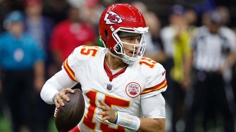 Kansas City Chiefs QB Patrick Mahomes tops merchandise sales