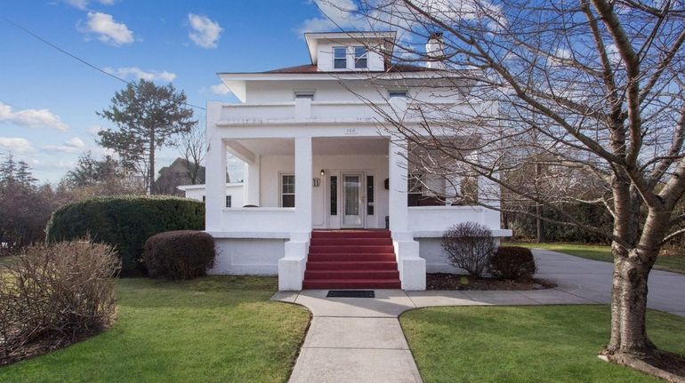 This Rockville Centre home is listed for $975,000.