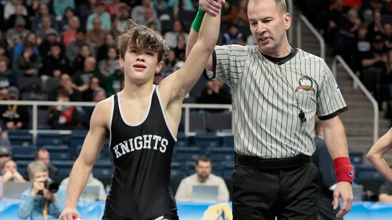 Tommy Aiello of John Glenn beats Logan Bellis of Tioga...