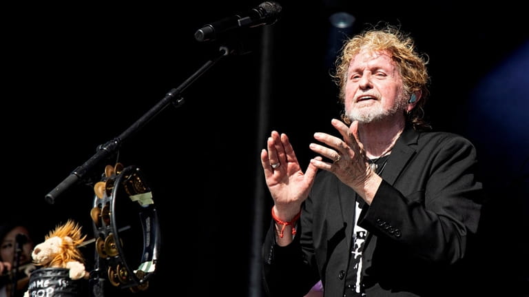 Jon Anderson, Yes' former lead vocalist, will play with The...