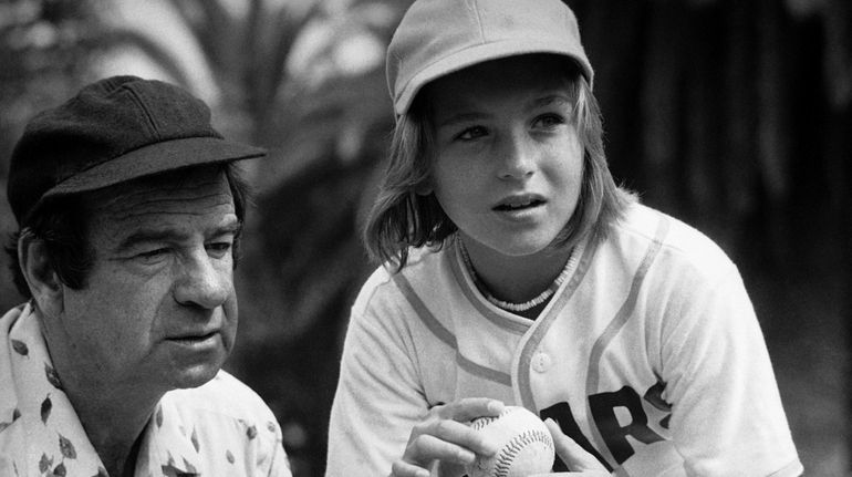 Walter Matthau (l) and Tatum O'Neal in "The Bad News...