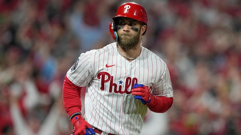 Series might be different, but Phillies say they won't change