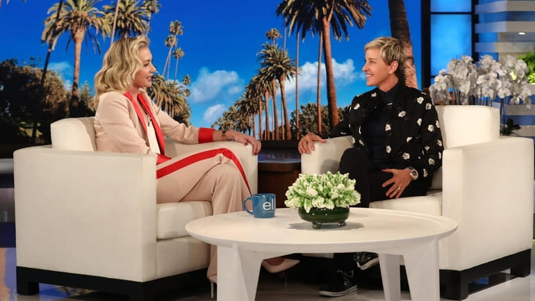 Portia de Rossi on the set of "The Ellen DeGeneres...