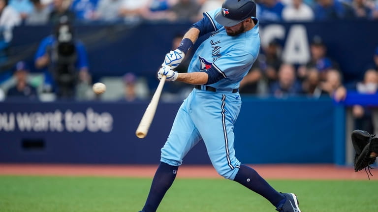 Kirk and Bichette push Blue Jays to brink of wild card berth with 11-4 win  over Rays, Sports