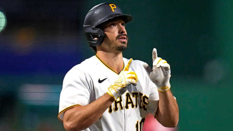 Pirates rookie Bryan Reynolds among under-25 players making impact