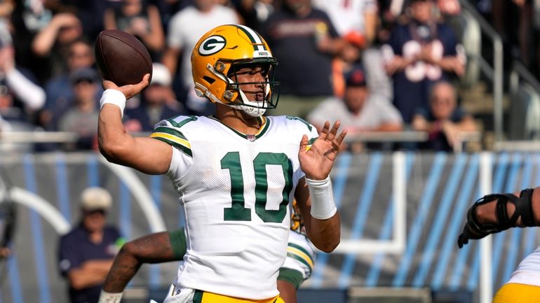 Watch: Jordan Love Throws 1st Touchdown Pass Of The Green Bay Packers Season