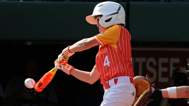 Boerne, Texas' Kaleb Christ (4) grounds out, driving in a...