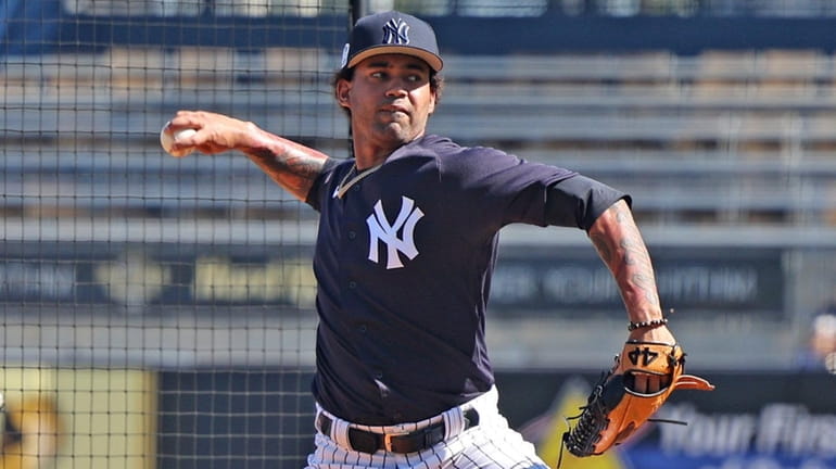 Yankees prospect Deivi Garcia could be getting chance he's needed 