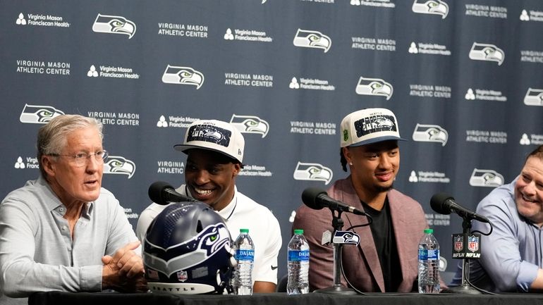 Seahawks rookie is willing to be 'the best water boy in America' to make  the team