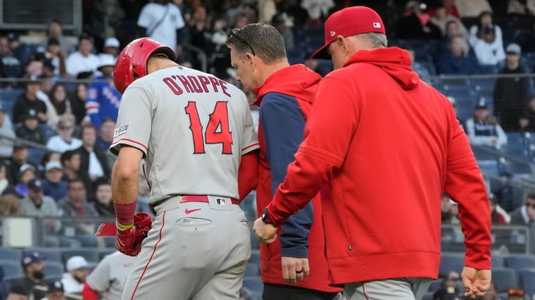 Sayville's Logan O'Hoppe leaves Angels-Yankees game with apparent shoulder  injury - Newsday