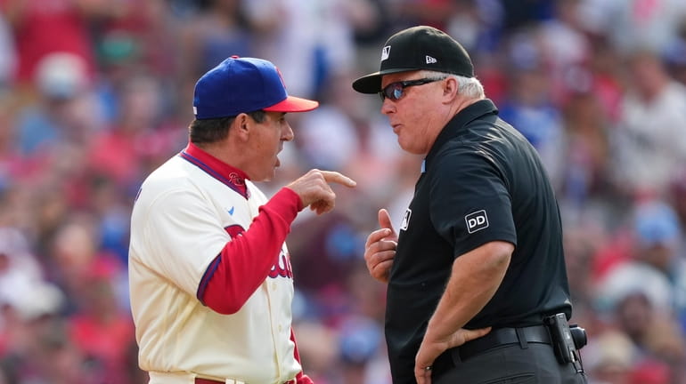 Phillies C J.T. Realmuto ejected by ump for  not catching a ball