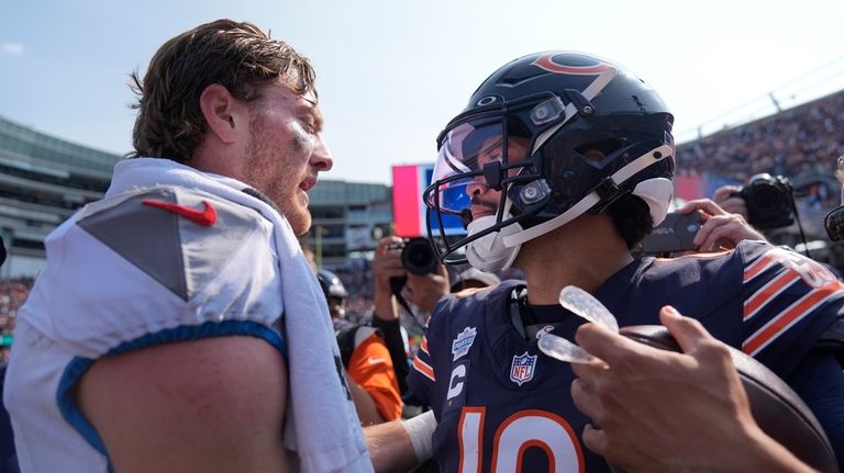 Tennessee Titans quarterback Will Levis and Chicago Bears quarterback Caleb...