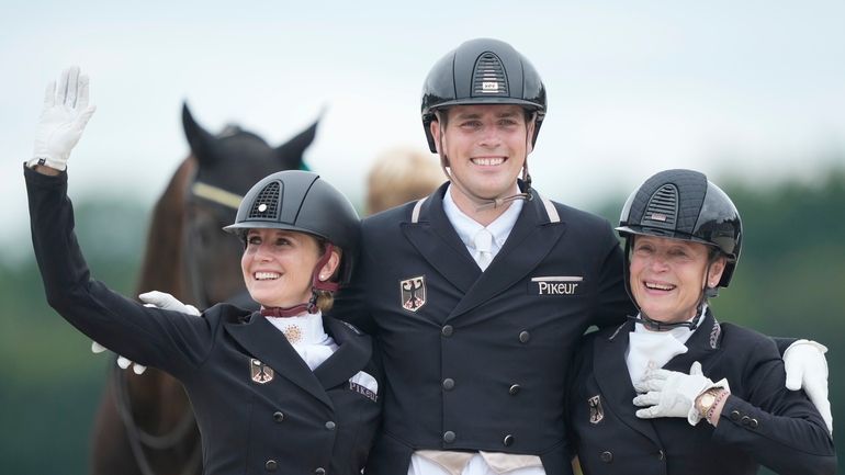 Team Germany, from left to right, Jessica von Bredow-Werndl, Frederic...