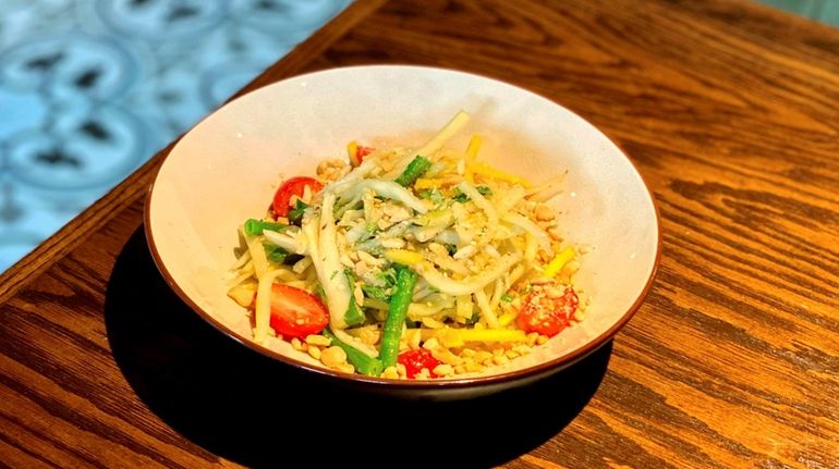 Green papaya salad at SUP Vietnamese Pho & Grill.