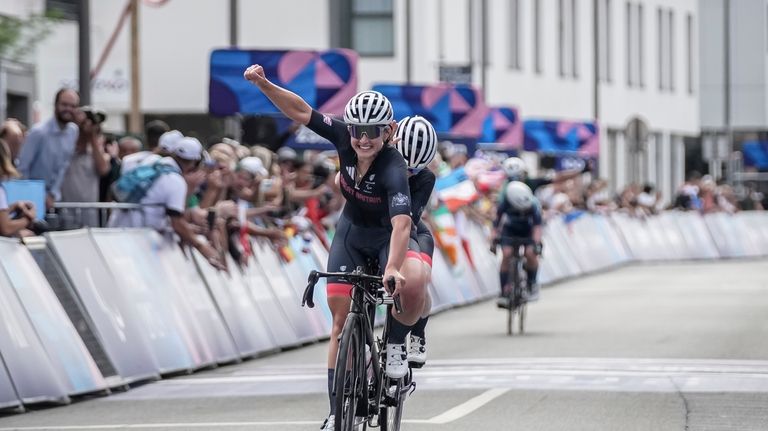 Great Britain's Sophie Unwin and her pilot Jenny Holl celebrate...