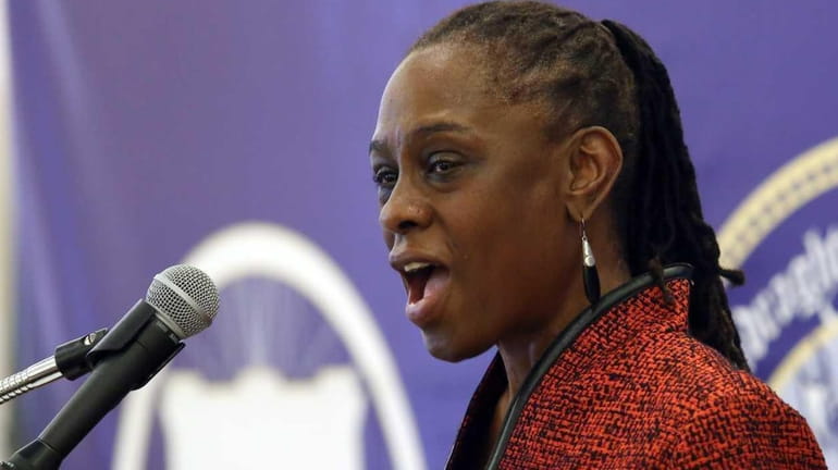 Chirlane Mccray Nyc First Lady Requests Deferment From Jury Duty In Brooklyn Newsday