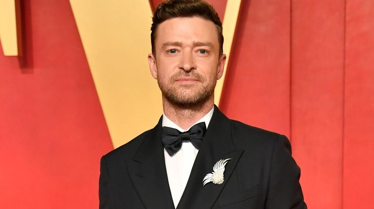 Justin Timberlake appears at the Vanity Fair Oscar Party in...