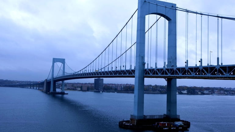 The Throngs Neck Bridge is seen from the Bronx. (Oct....