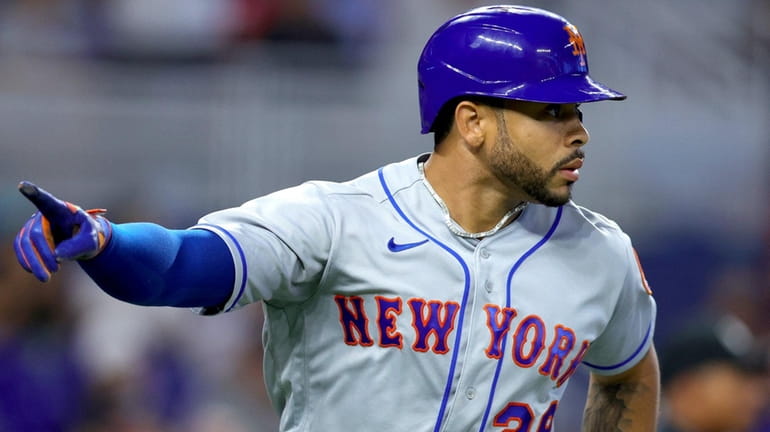 Mets' Tommy Pham makes good contact with new contacts - Newsday