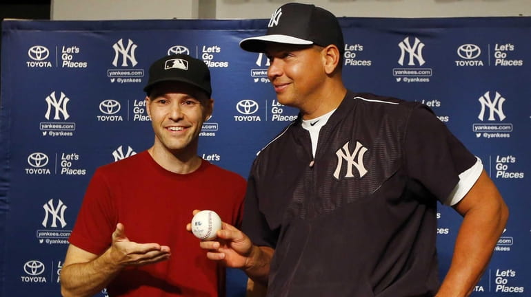 Alex Rodriguez gets 3,000th hit ball back as Yankees make $150G