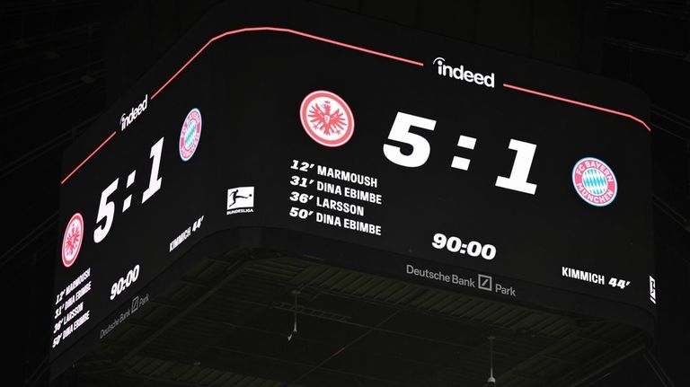 The scoreboard shows the final score after the German Bundesliga...