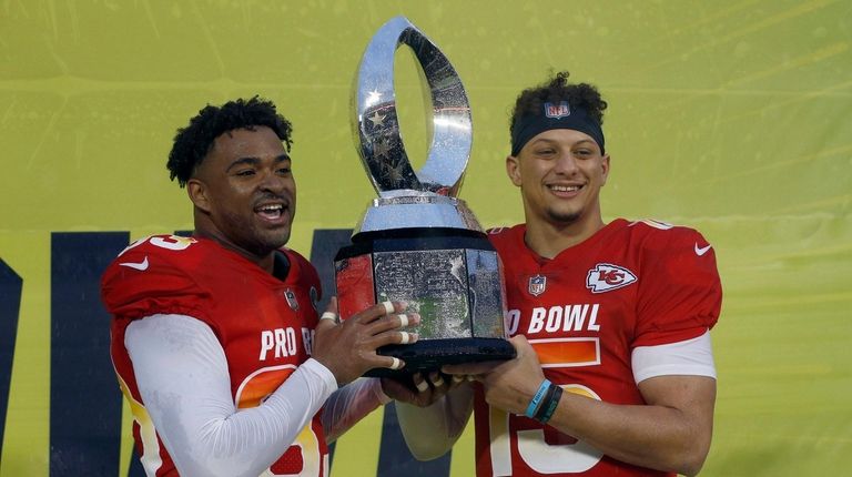 Pro Bowl: Jets safety Jamal Adams wins defensive MVP as AFC beats NFC for  third straight year - Newsday