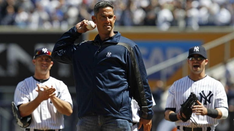 Jorge Posada throws first pitch to his dad - Newsday