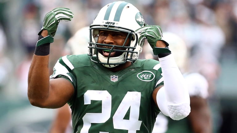 Jets to induct Ferguson, Mangold and Revis into their Ring of