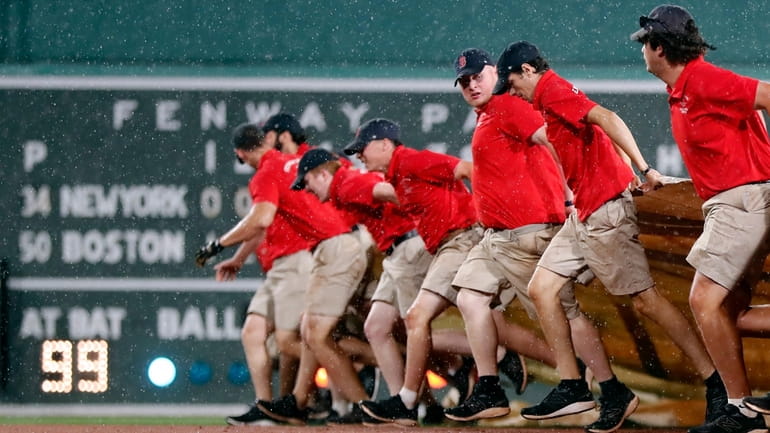 Mets, Red Sox Series Opener Suspended Due to Rain - Metsmerized Online