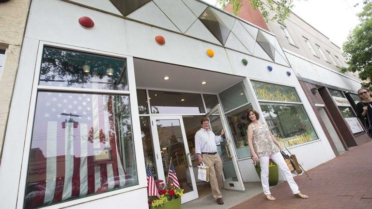 Bon Bons Chocolatier in Huntington.