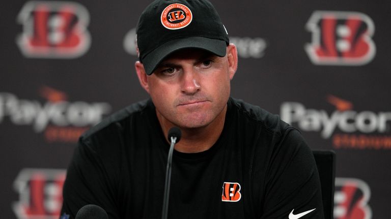 Cincinnati Bengals head coach Zac Taylor speaks during a news...